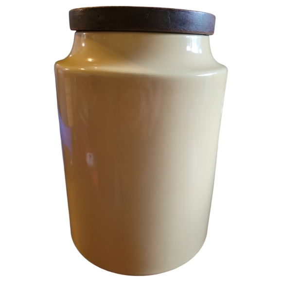 Vtg 60s Nyalyn Canister Cookie Jar Spring Flowers Sealing Wooden Lid Pottery - Picture 3 of 8